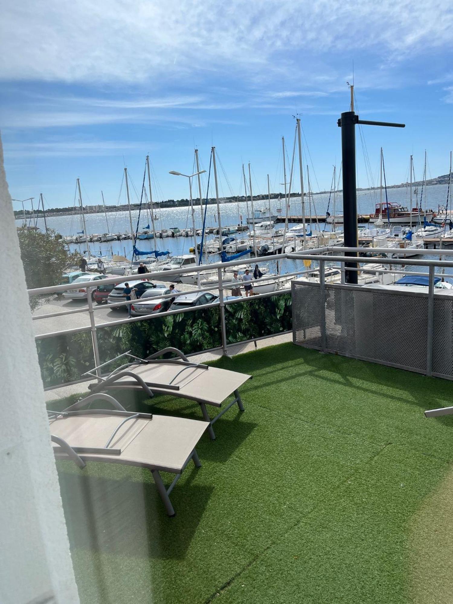 A La Voile Blanche Hotell Bouzigues Eksteriør bilde