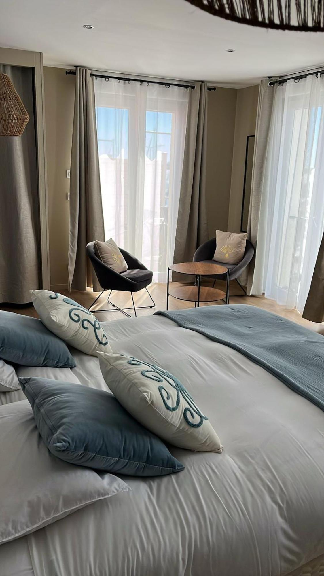 A La Voile Blanche Hotell Bouzigues Eksteriør bilde